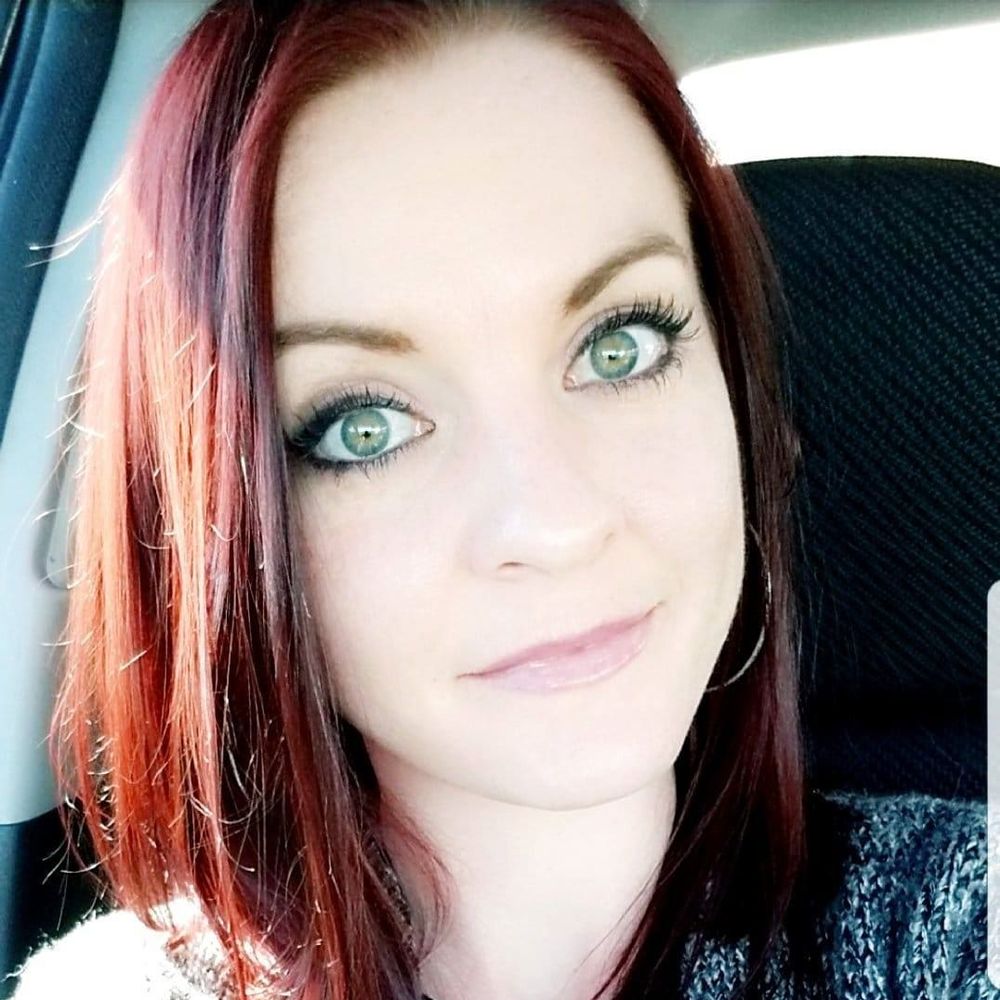 Meet your Posher, Dana